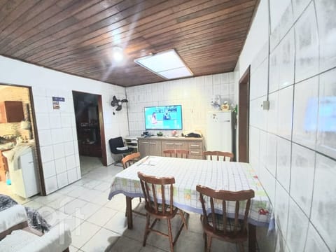 Image 10 - 230312